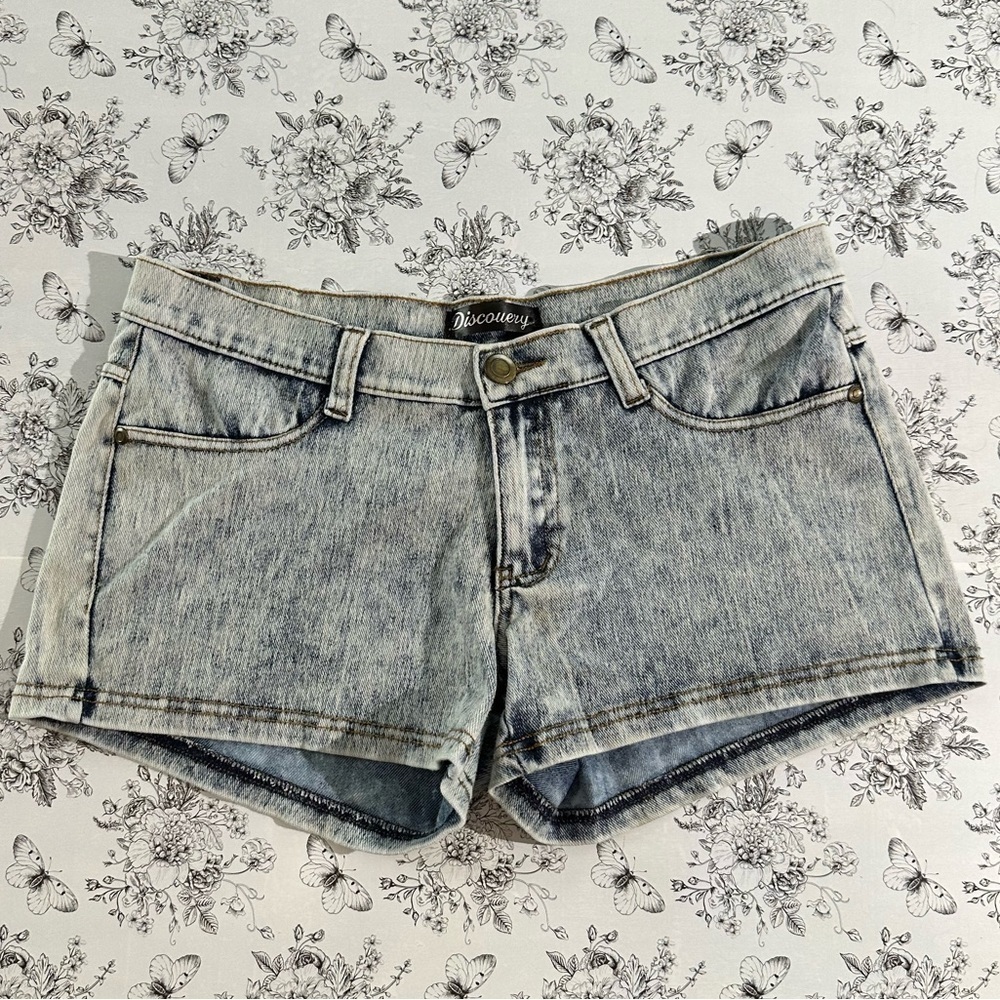 🥳 4 for $20 Sale!! 🥳 Discovery Jean Shorts, Juniors Size Medium
